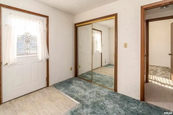 $132,000 | 516 South Safford Street, Christopher, IL 62822