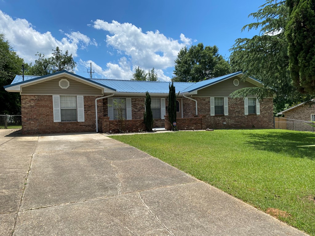 4000 Richland Road Dothan, AL 36303 - Photo 2 of 27 Front of house