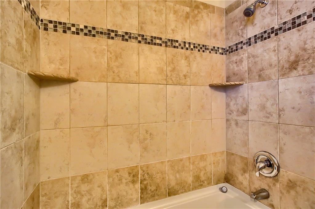 3633 Middletown Road Pittsburgh, PA 15204 - Photo 10 of 22 Gallery Image 10