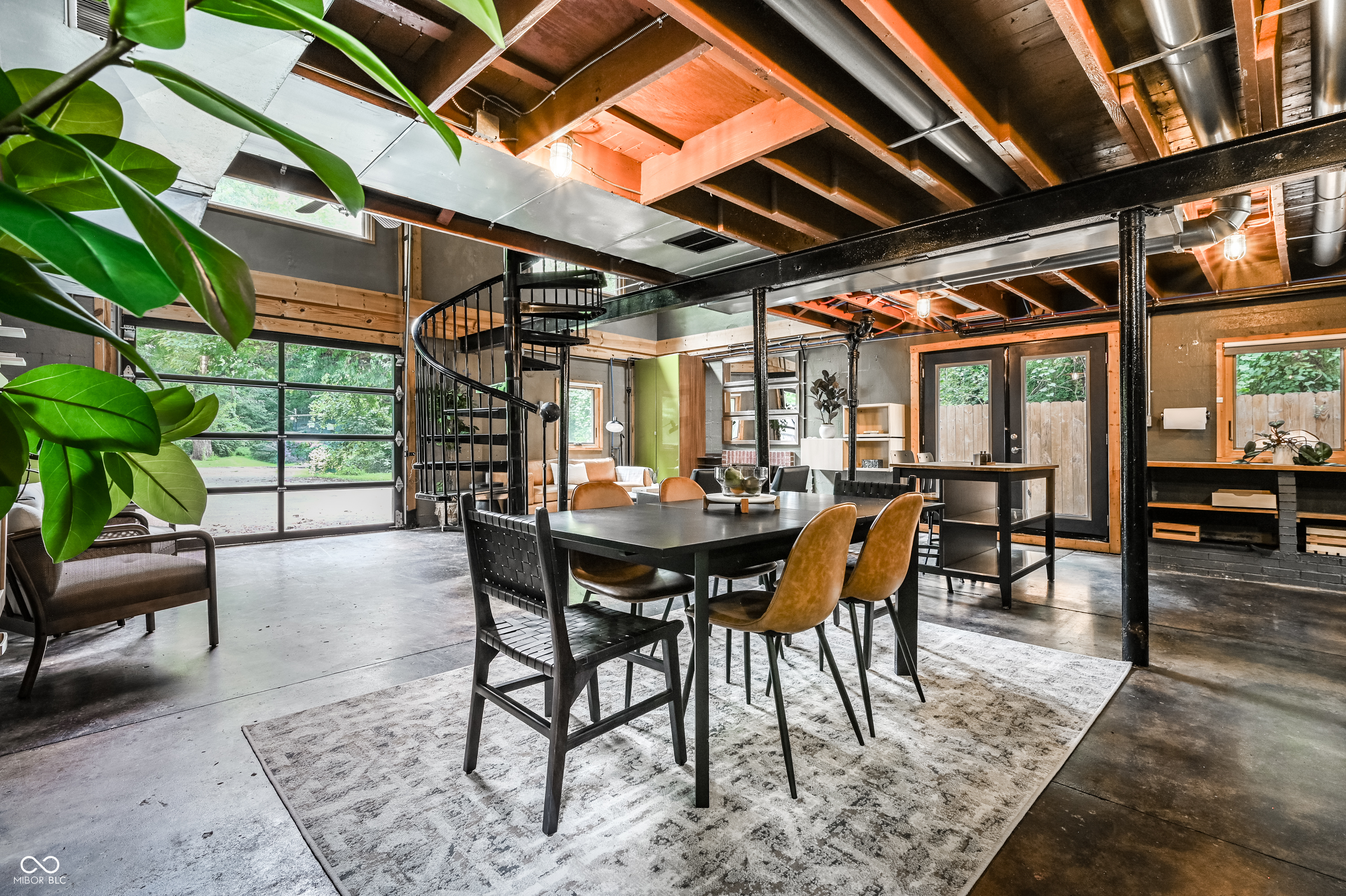 1410 Maxine Road Indianapolis, IN 46240 - Photo 12 of 26 Gallery Image 12