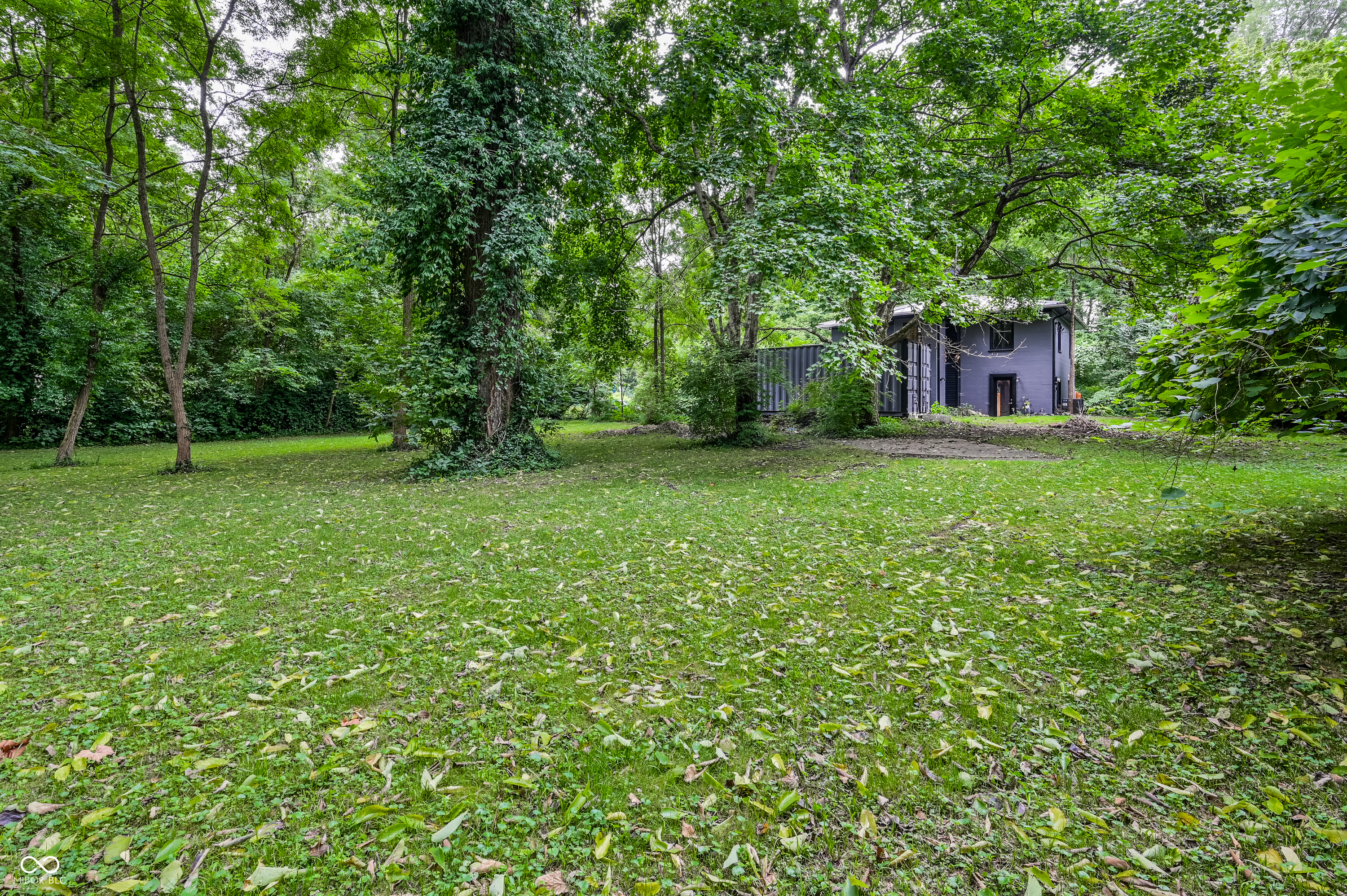 1410 Maxine Road Indianapolis, IN 46240 - Photo 23 of 26 Gallery Image 23