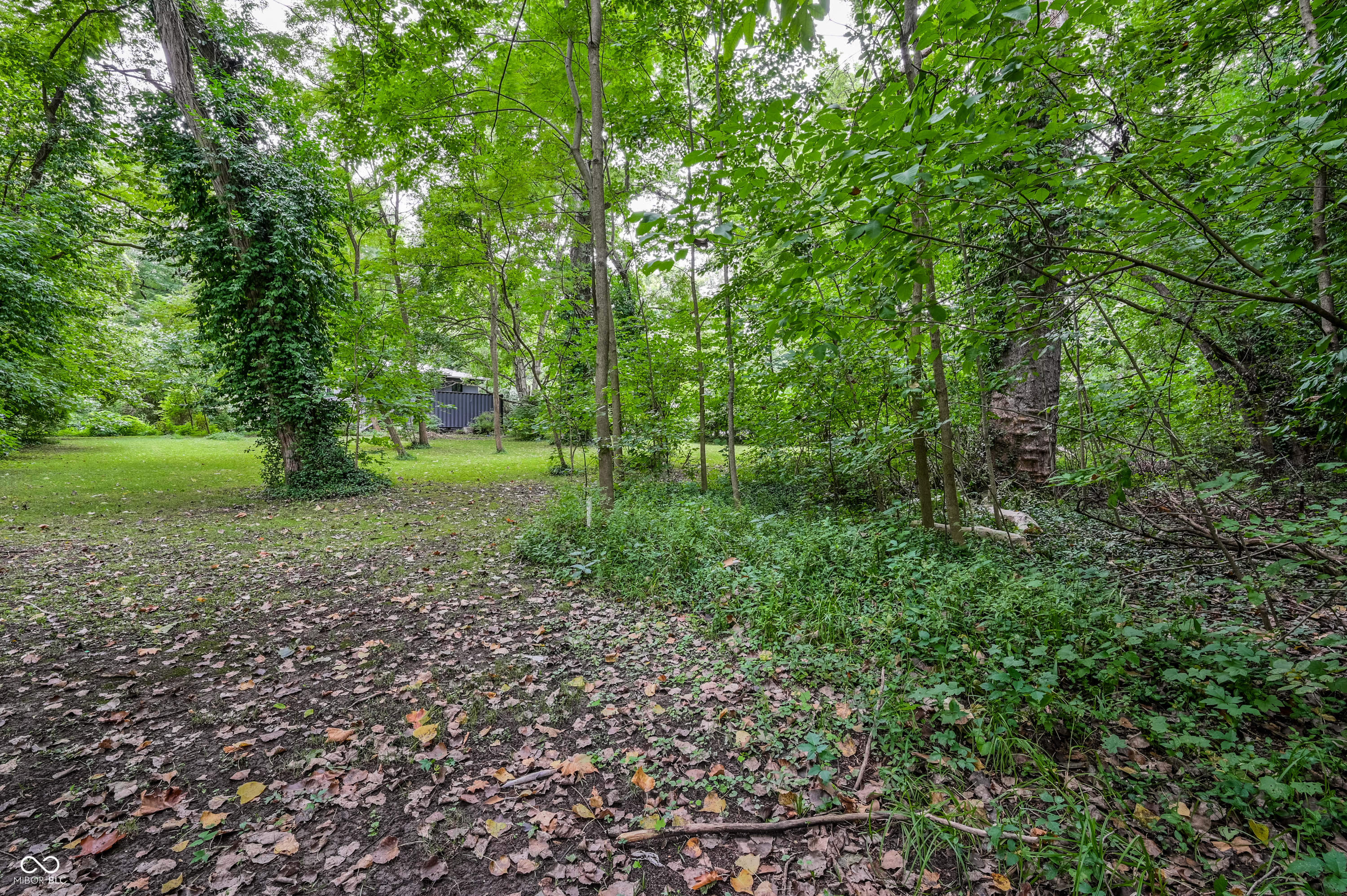 1410 Maxine Road Indianapolis, IN 46240 - Photo 24 of 26 Gallery Image 24