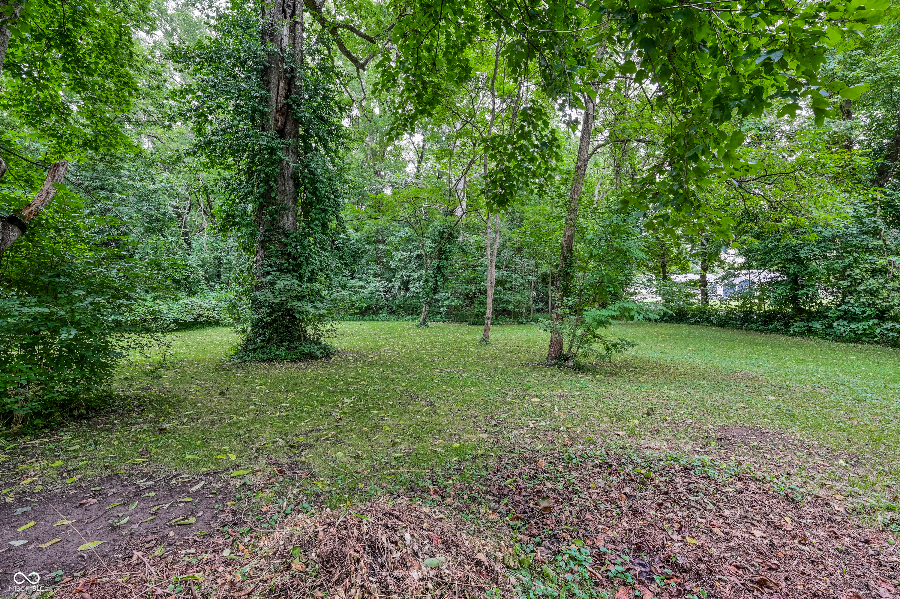 1410 Maxine Road Indianapolis, IN 46240 - Photo 26 of 26 Gallery Image 26