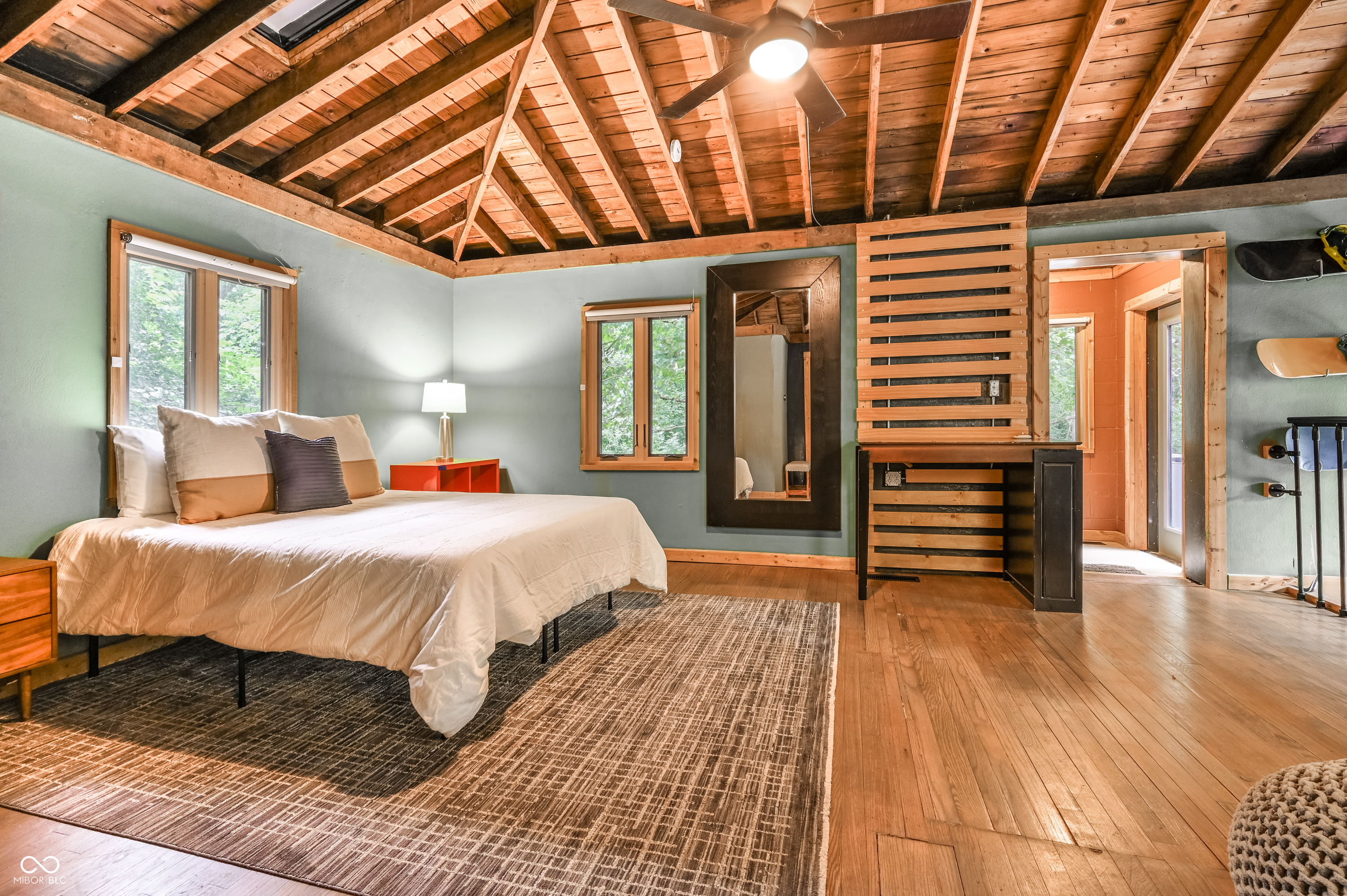 1410 Maxine Road Indianapolis, IN 46240 - Photo 9 of 26 Gallery Image 9