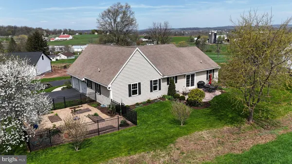 $549,900 | 416B Linden Street, East Earl, PA 17519