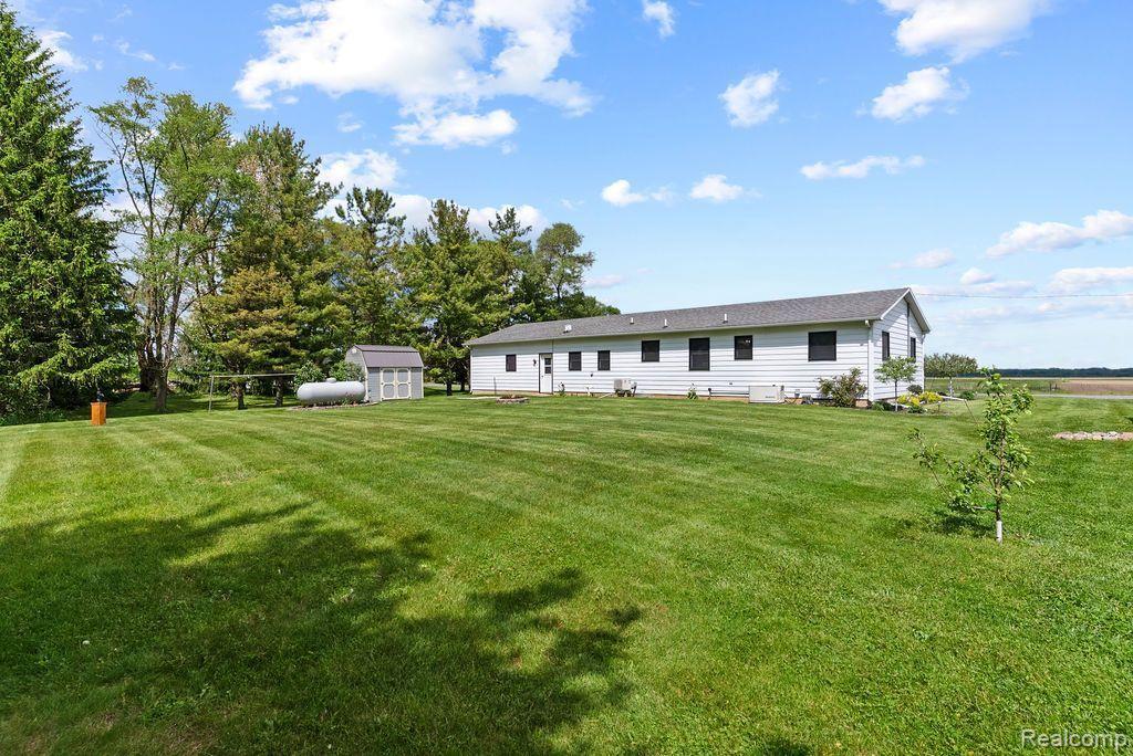 19354 Bueche Road New Lothrop, MI 48460 - Photo 35 of 48