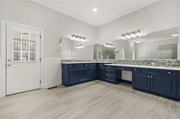 $585,000 | 319 Stonebridge Boulevard, Bremen, GA 30110