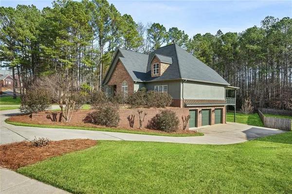 $585,000 | 319 Stonebridge Boulevard, Bremen, GA 30110