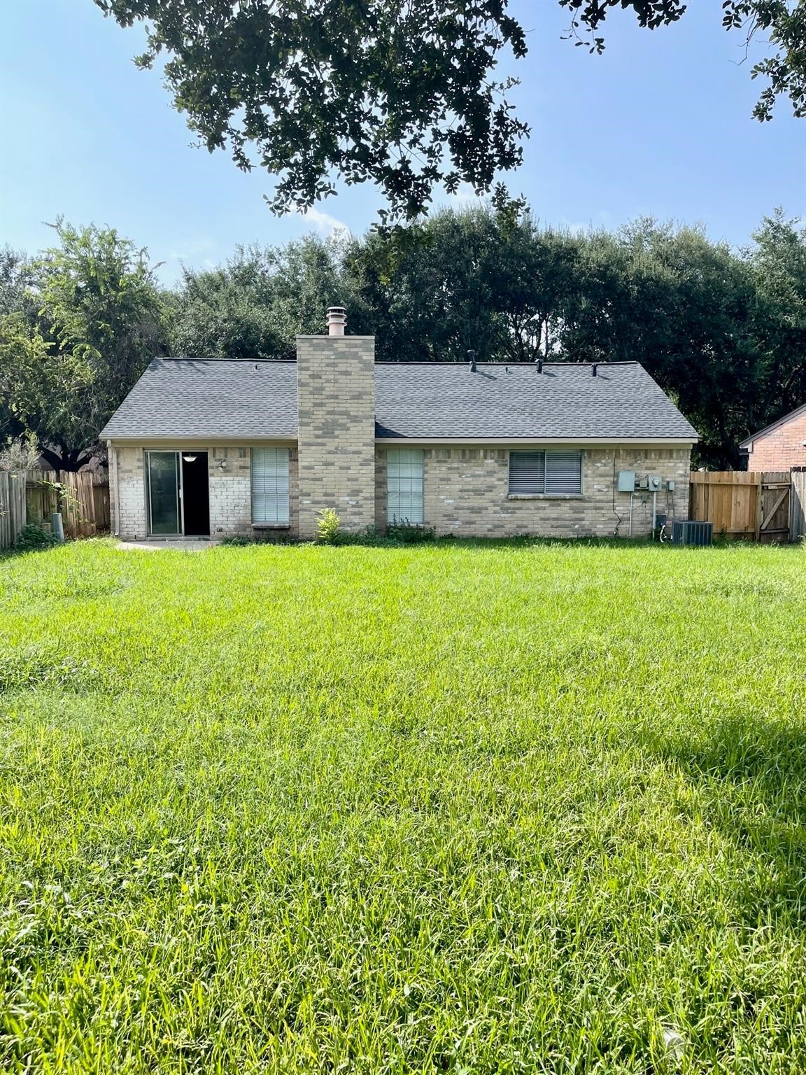 4115 Issacks Way Sugar Land, TX 77479 - Photo 19 of 20