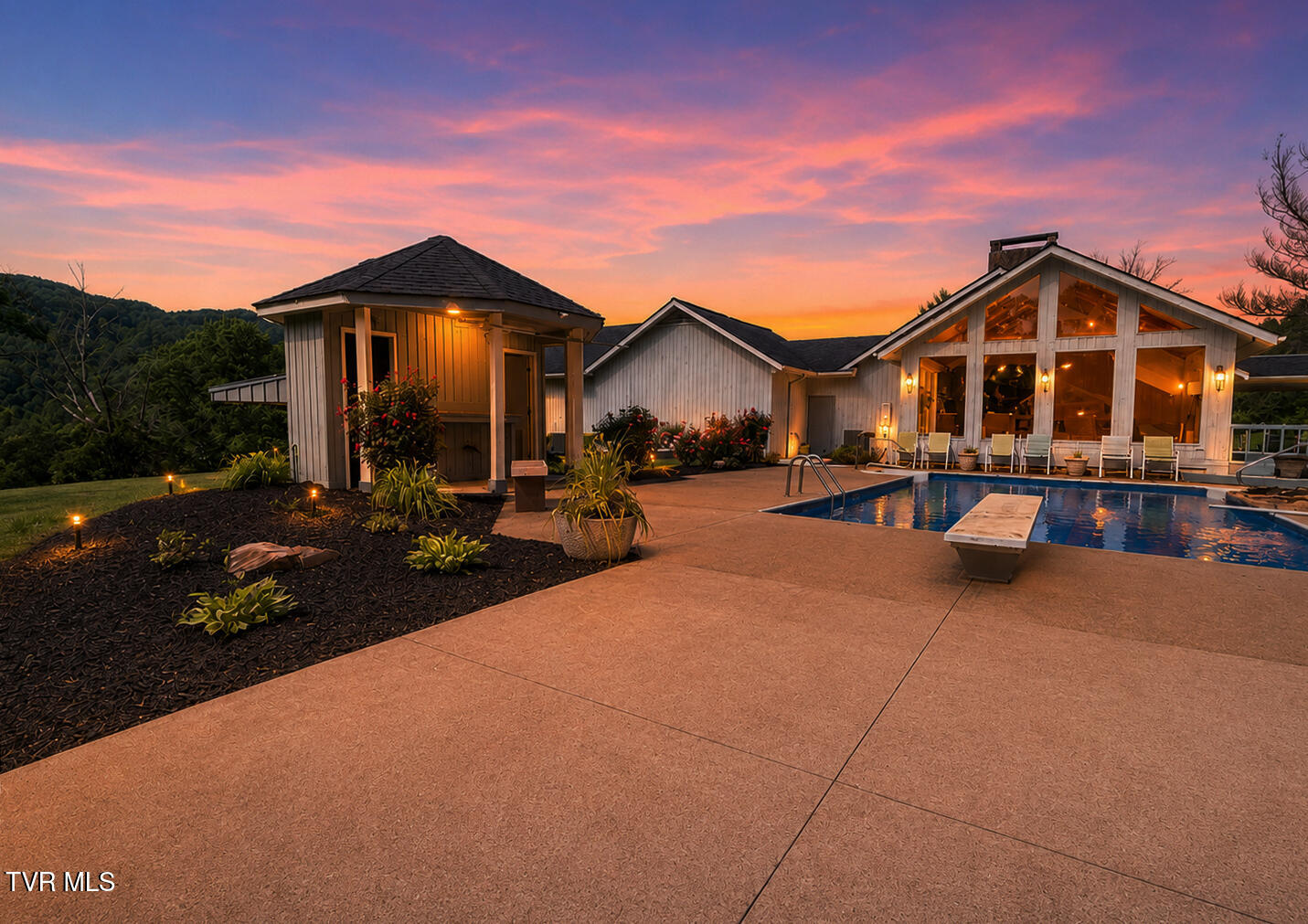 235 Fisher Road Jonesville, VA 24263 - Photo 1 of 88 Twilight 1