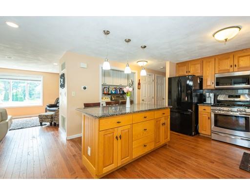 10 Upton Lane Boxford, MA 01921 - Photo 13 of 41