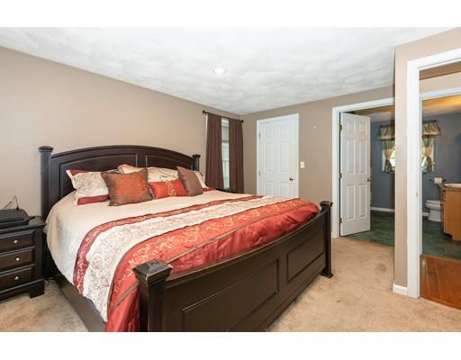 10 Upton Lane Boxford, MA 01921 - Photo 18 of 41