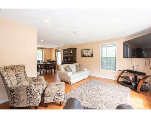10 Upton Lane Boxford, MA 01921 - Photo 5 of 41