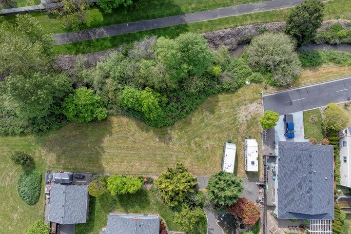 895 Holley Way Central Point, OR 97502 - Photo 4 of 8 hw4