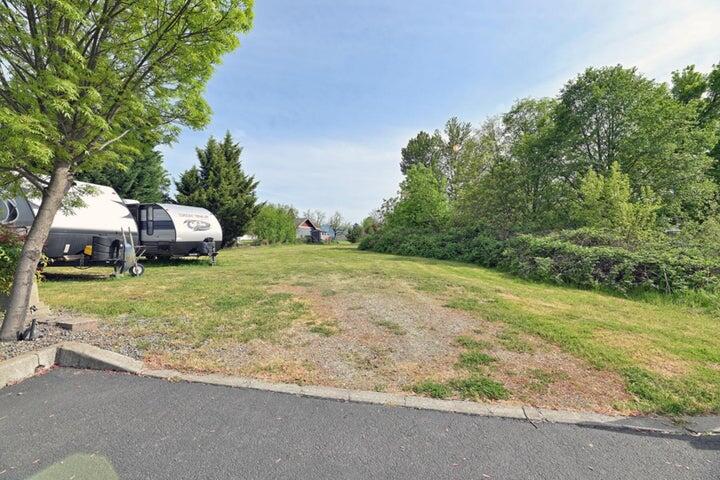 895 Holley Way Central Point, OR 97502 - Photo 5 of 8 hw5