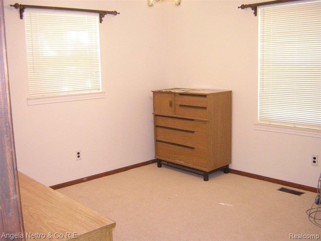 10924 Bunton Road Willis, MI 48191 - Photo 18 of 24 MASTER BEDROOM