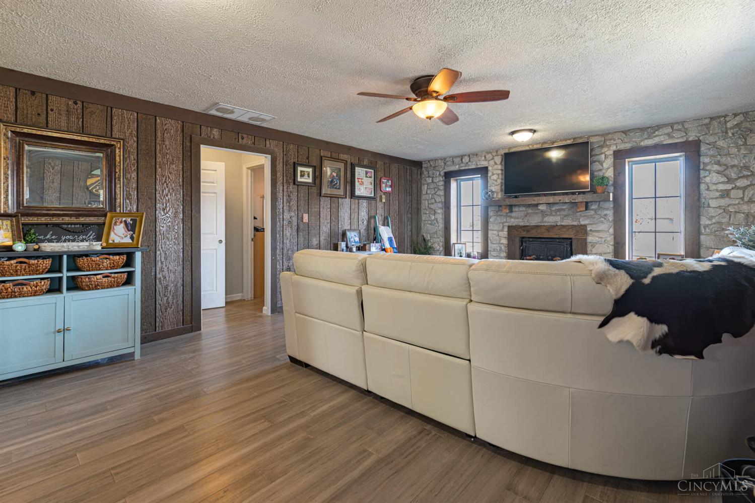 10250 Eby Road Germantown, OH 45327 - Photo 5 of 42 Gallery Image 5