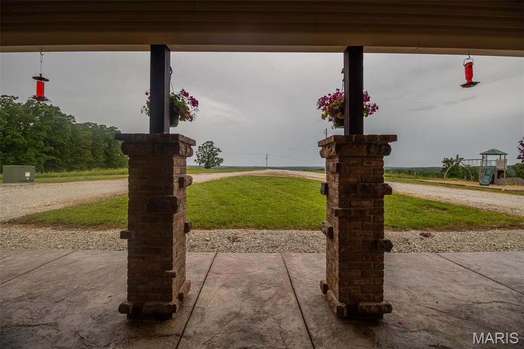 10076 Puckett Road Potosi, MO 63664 - Photo 5 of 34