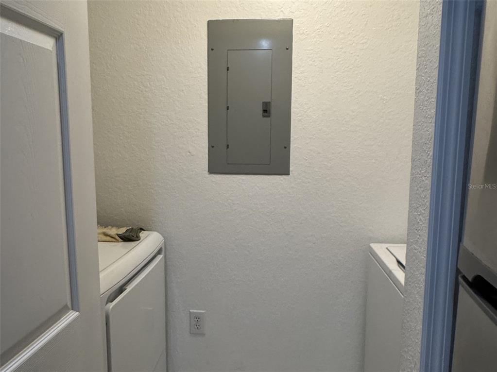 5483 Vineland Road, Unit 10201 Orlando, FL 32811 - Photo 9 of 35 a bathroom with a sink