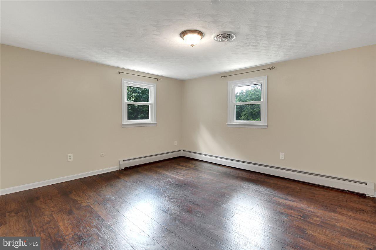 6386 Short Road Stewartstown, PA 17363 - Photo 13 of 34 Gallery Image 13