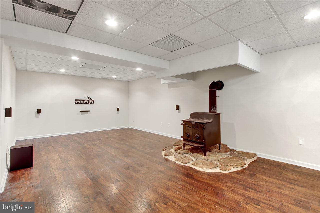 6386 Short Road Stewartstown, PA 17363 - Photo 19 of 34 Gallery Image 19