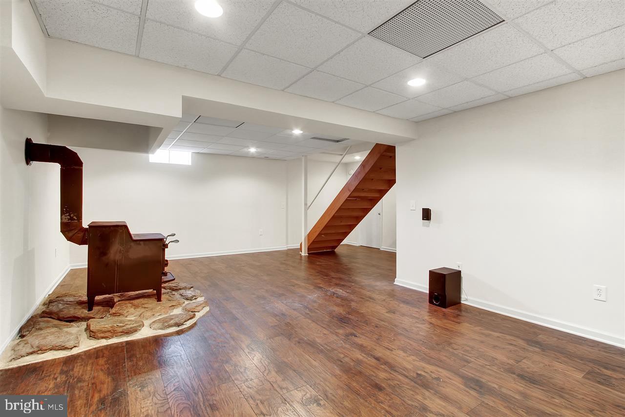 6386 Short Road Stewartstown, PA 17363 - Photo 20 of 34 Gallery Image 20