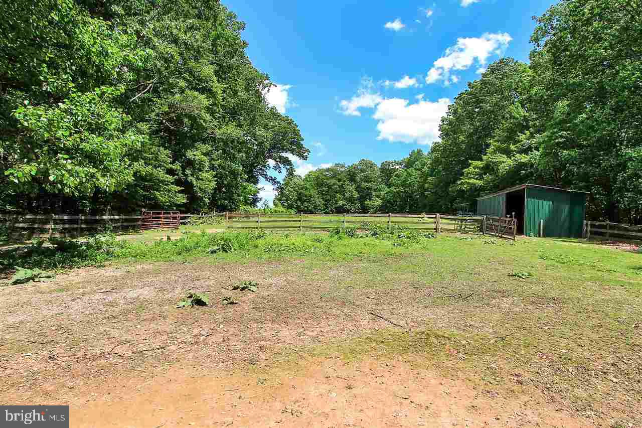 6386 Short Road Stewartstown, PA 17363 - Photo 27 of 34 Gallery Image 27