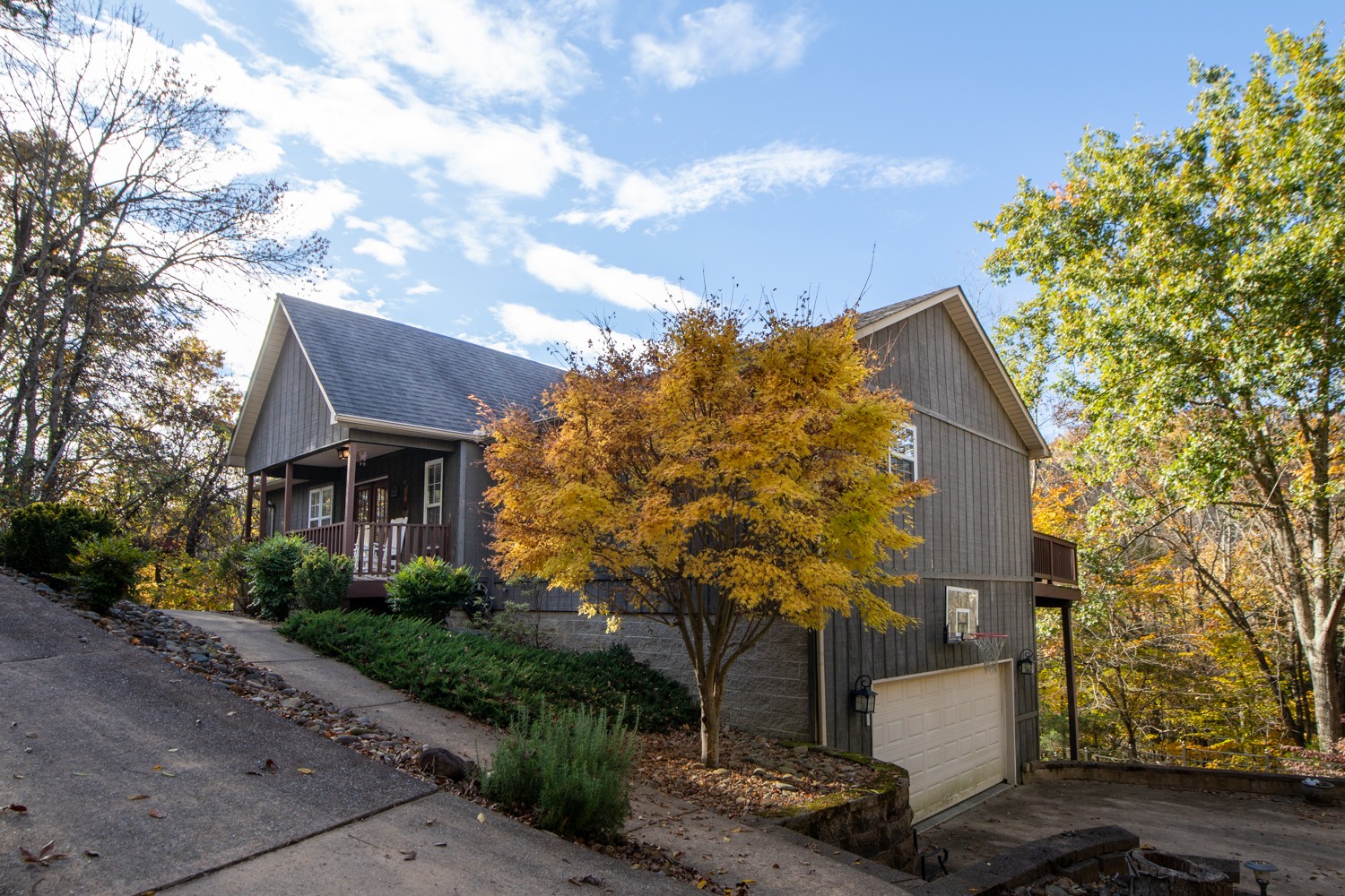 325 Silver Point Road Silver Point, TN 38582 - Photo 2 of 24