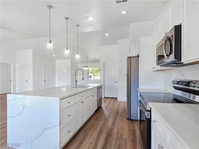 $649,900 | 5880 Johnnie Mine Street, Pahrump, NV 89060