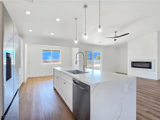 $649,900 | 5880 Johnnie Mine Street, Pahrump, NV 89060