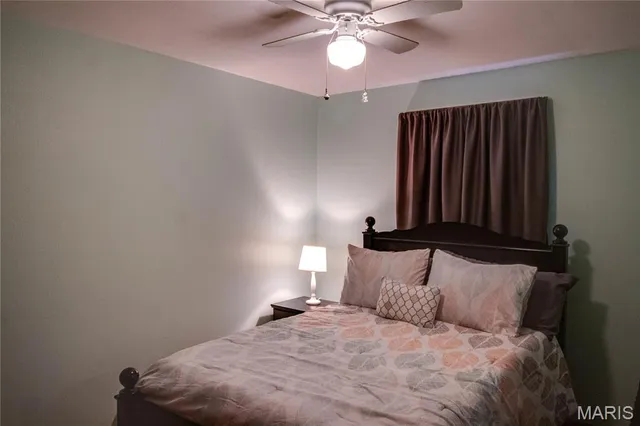 $163,000 | 1105 North Giddings Avenue, Jerseyville, IL 62052