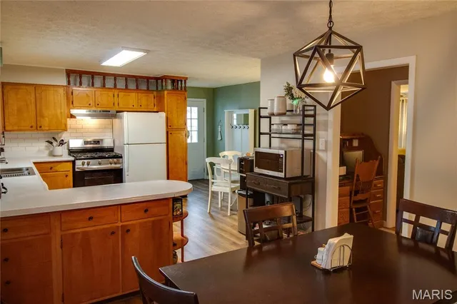 $163,000 | 1105 North Giddings Avenue, Jerseyville, IL 62052