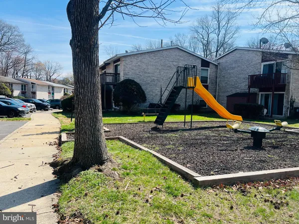 $2,500 | 8613 Seasons Way, Unit 67B, Lanham, MD 20706