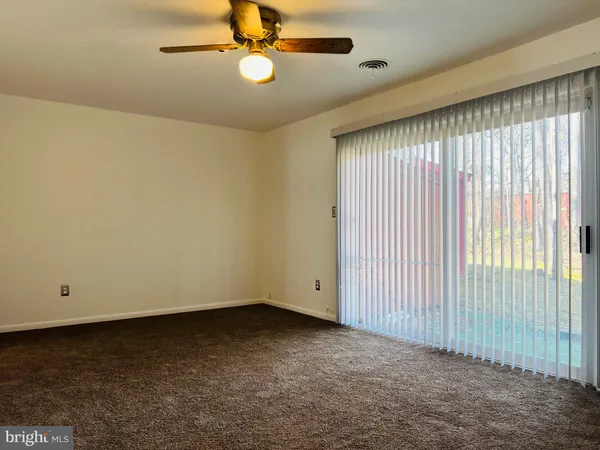 $2,500 | 8613 Seasons Way, Unit 67B, Lanham, MD 20706