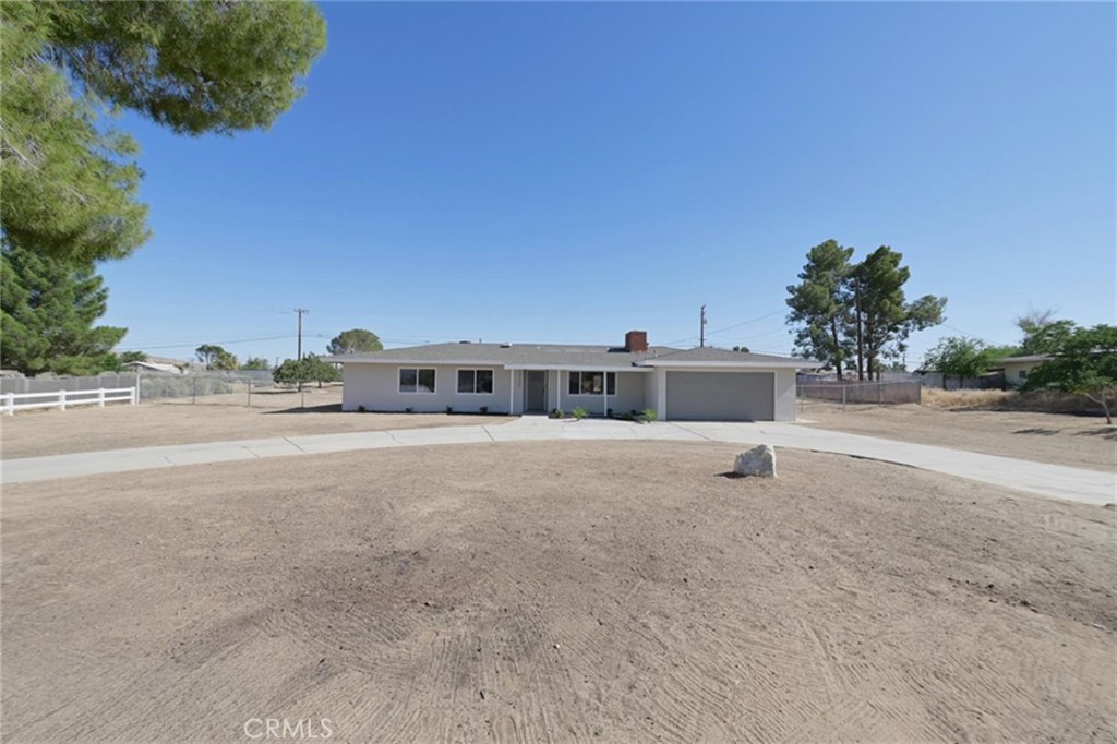 18190 Hiawatha Road Apple Valley, CA 92307 - Photo 2 of 28 Front