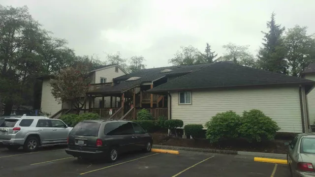 a car parked in front of a building