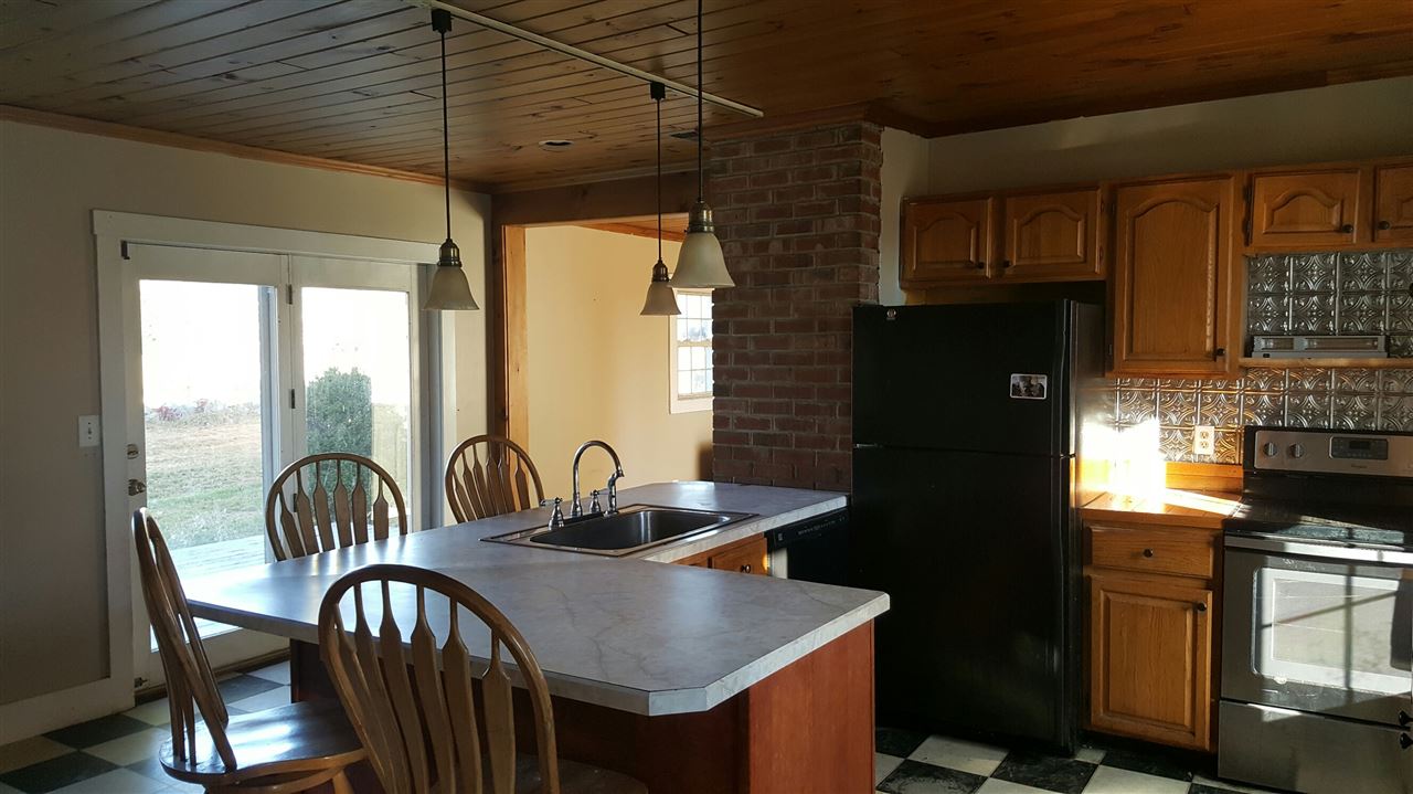 134 West Fryeburg Road Fryeburg, ME 04037 - Photo 3 of 28 Gallery Image 3