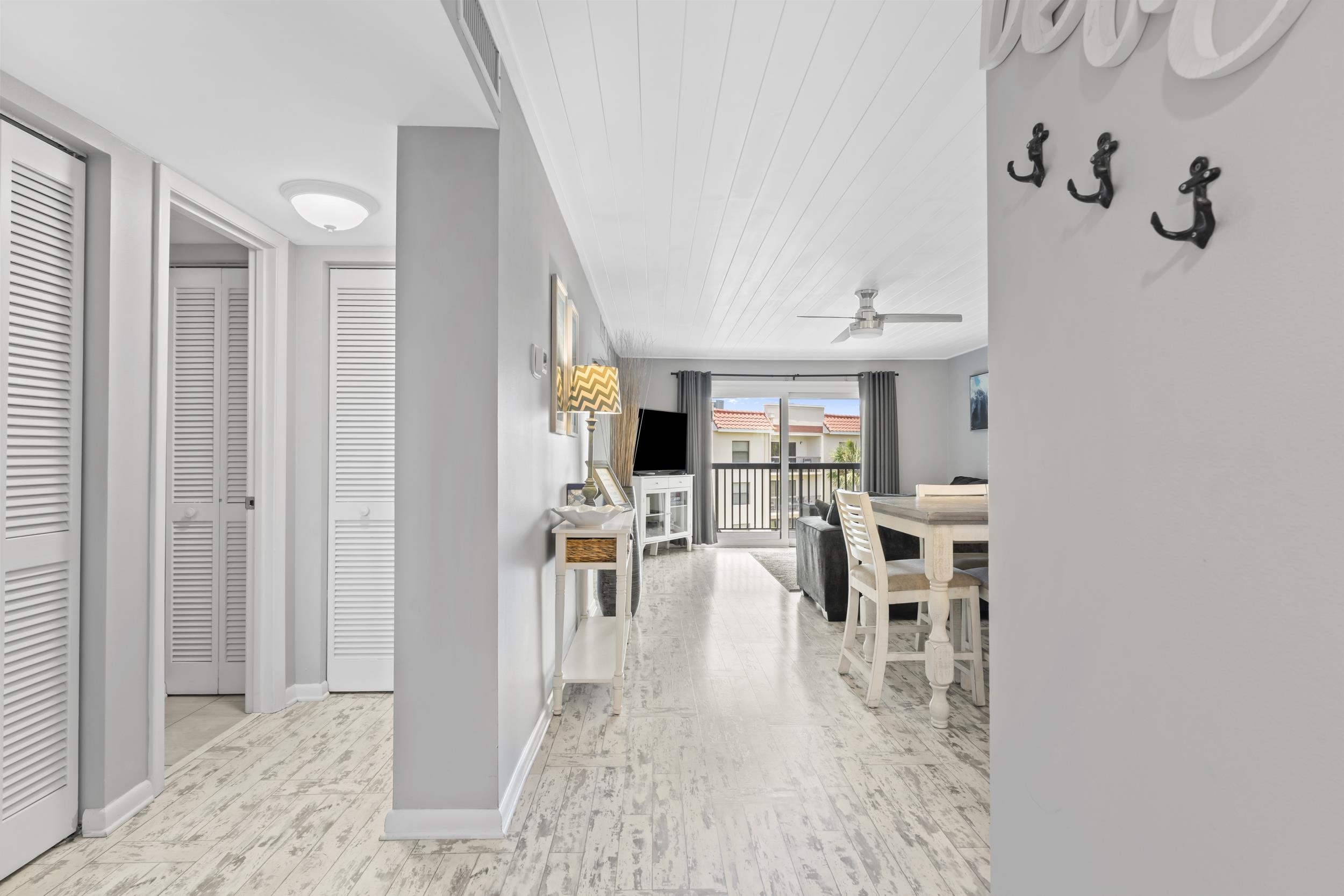 4250 A1A South, Unit P33 St. Augustine, FL 32080 - Photo 7 of 39 a view of a living room with furniture