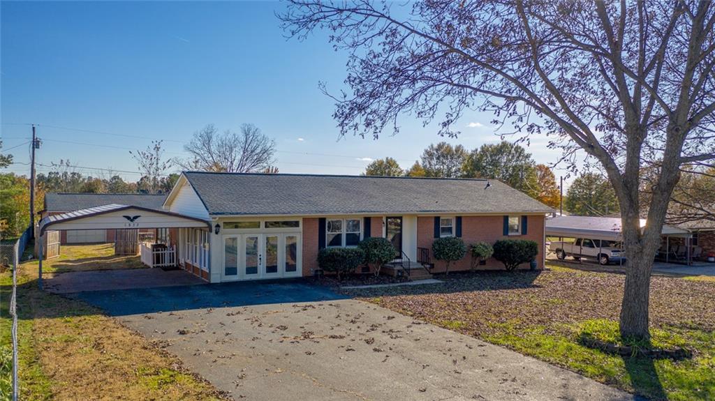 1832 Cameron Road Lincolnton, NC 28092 - Photo 1 of 21 Gallery Image 1