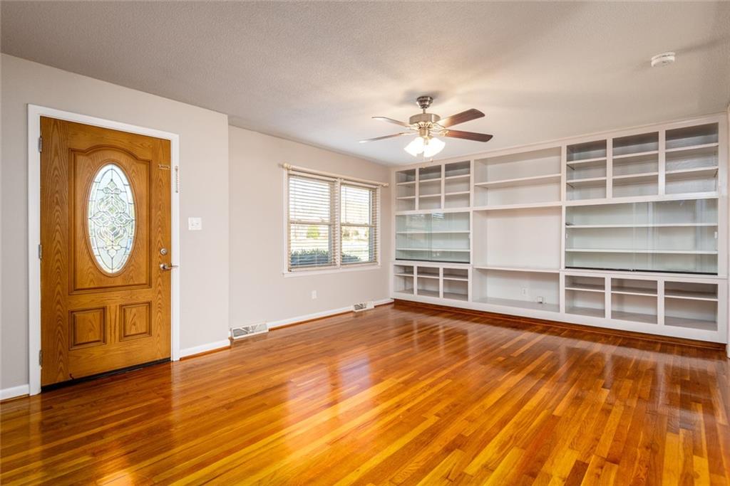 1832 Cameron Road Lincolnton, NC 28092 - Photo 3 of 21 Gallery Image 3