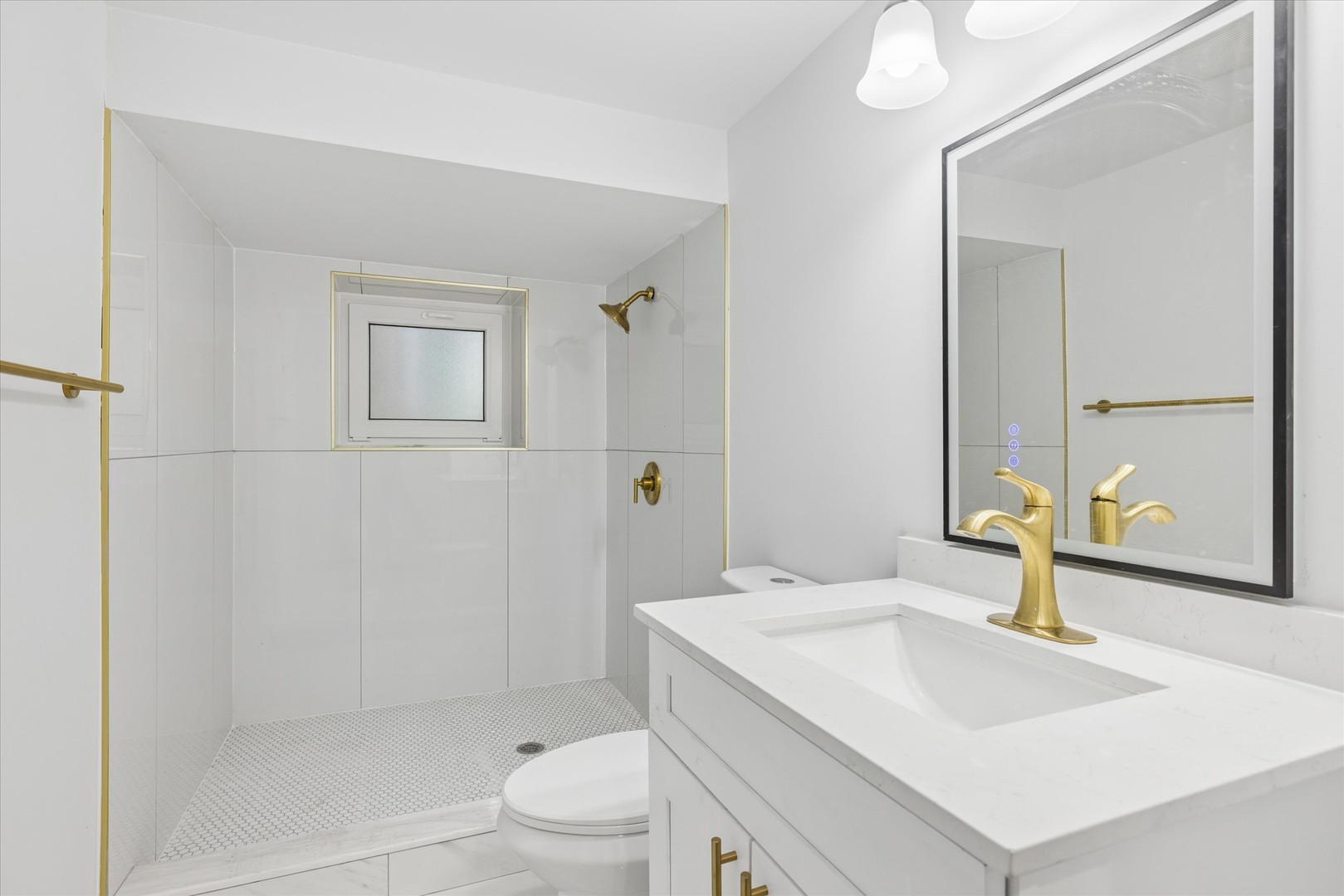 4044 West Kamerling Avenue, Unit 1 Chicago, IL 60651 - Photo 13 of 21