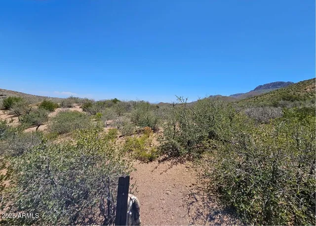$180,000 | Tbd South Tbd S El Capitan Drive, Winkelman, AZ 85192