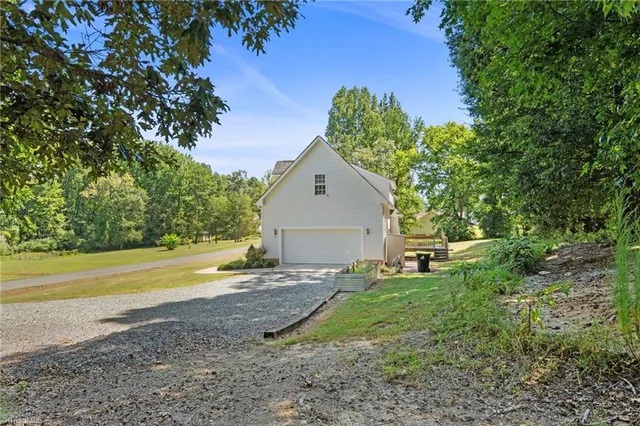 $330,000 | 6715 Cottonwood Drive, Snow Camp, NC 27349