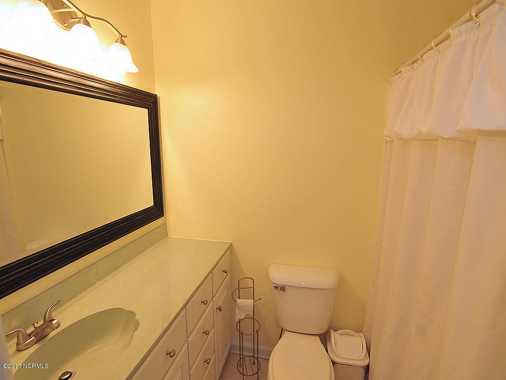 108 Ritter Drive Castle Hayne, NC 28429 - Photo 16 of 25 Master Bath