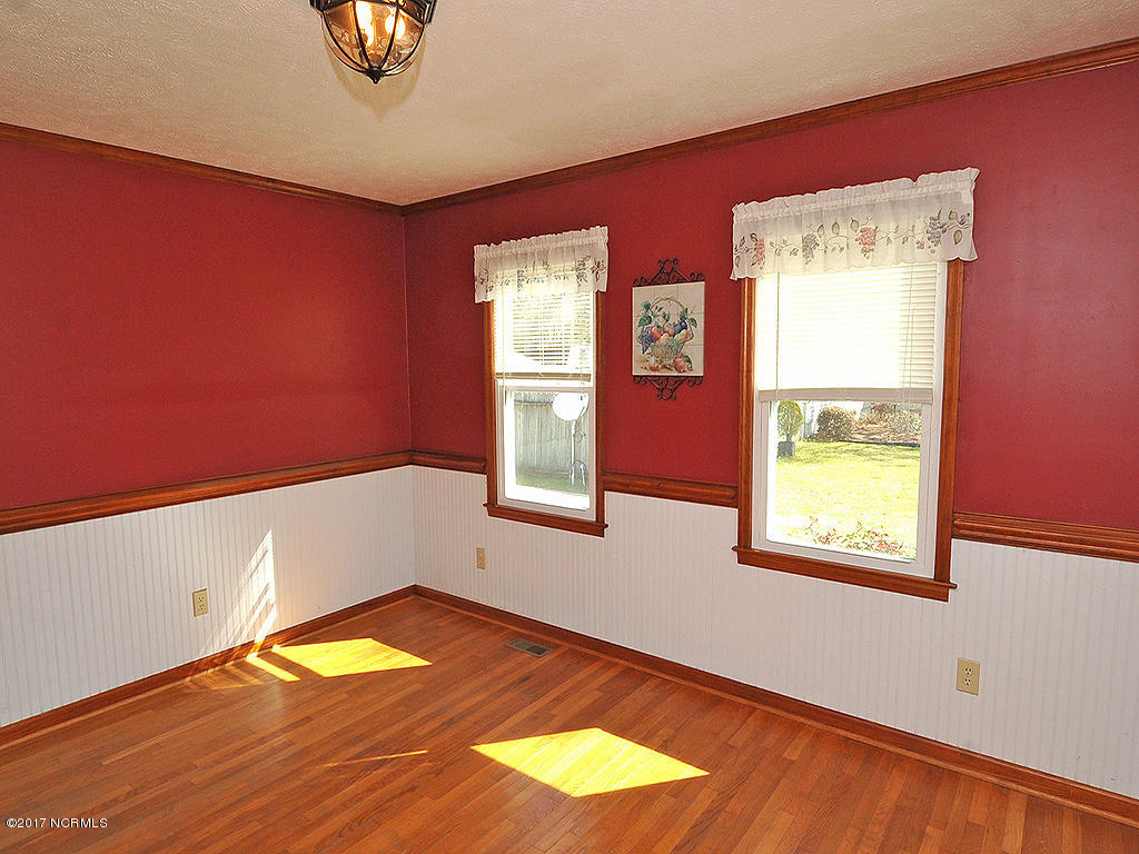 108 Ritter Drive Castle Hayne, NC 28429 - Photo 8 of 25 Dining Room