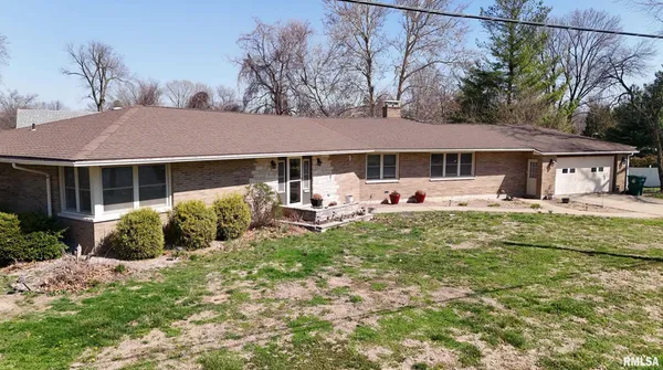 $315,000 | 2307 Payson Avenue, Quincy, IL 62301