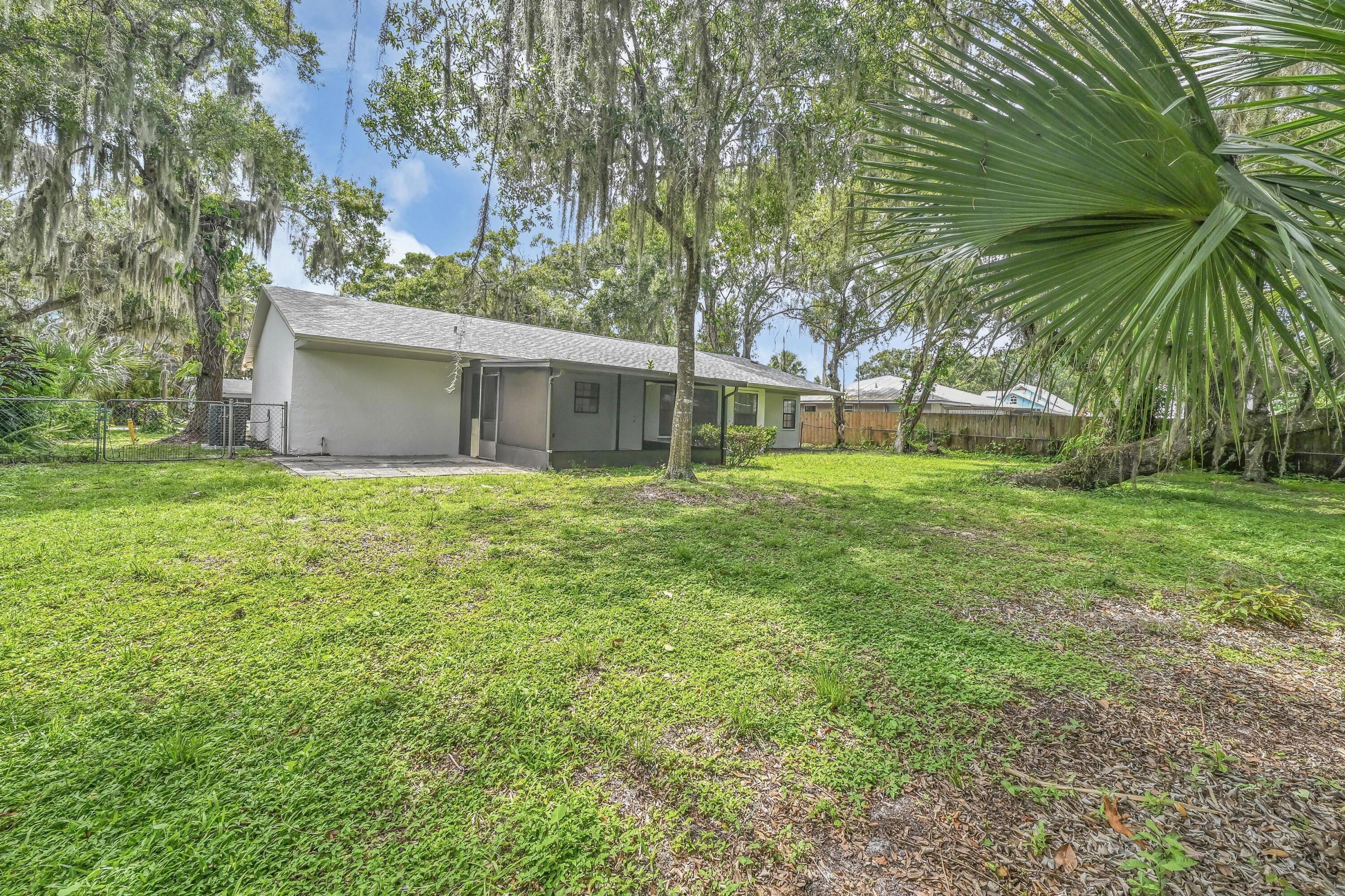 6318 Lenape Street Fort Pierce, FL 34982 - Photo 35 of 38 Z63_3767