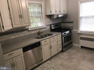 10206 Blake Lane Oakton, VA 22124 - Photo 8 of 19