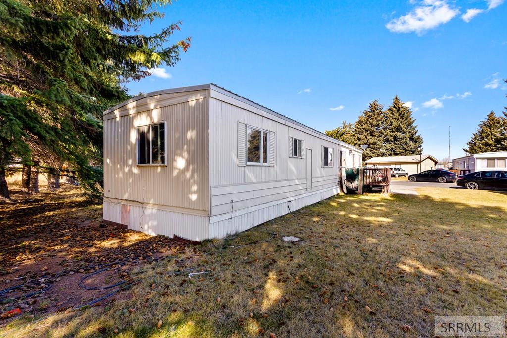 387 Airport Road, Unit 10 Rexburg, ID 83440 - Photo 2 of 27