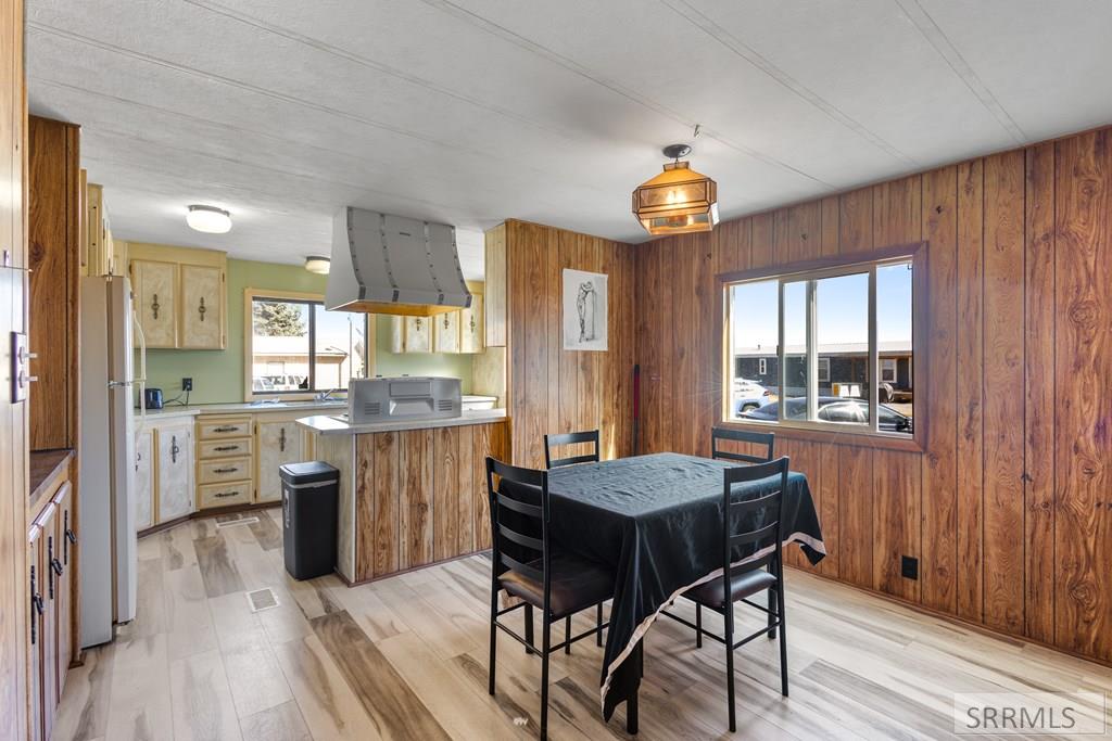 387 Airport Road, Unit 10 Rexburg, ID 83440 - Photo 7 of 27